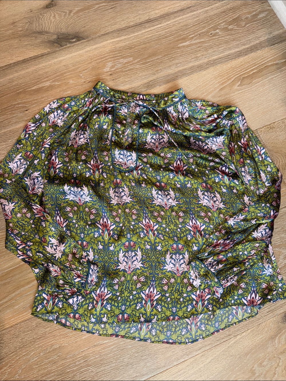 Current Air Olive Green Floral Peasant Blouse